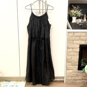 NWT Black Frame Cinched Waist Dress